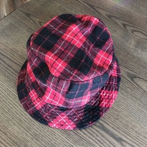 Plaid bucket hat